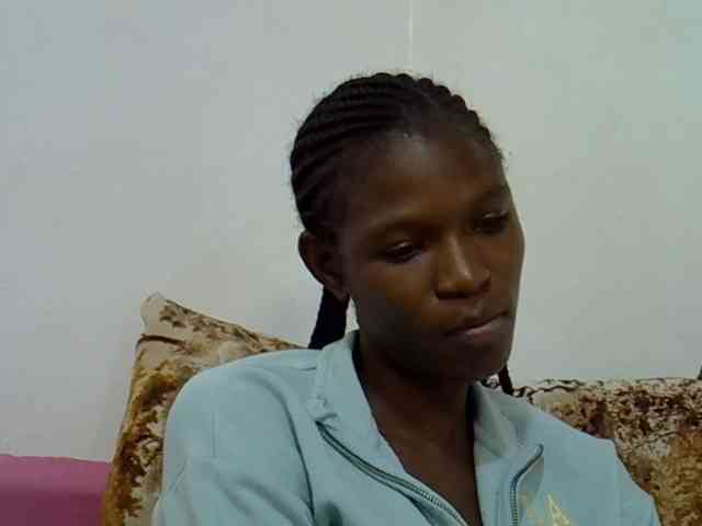 Ebonyslim webcam