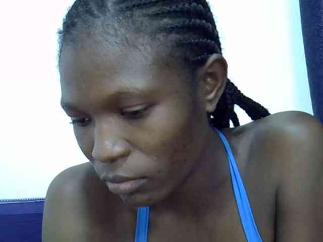 Ebonyslim webcam