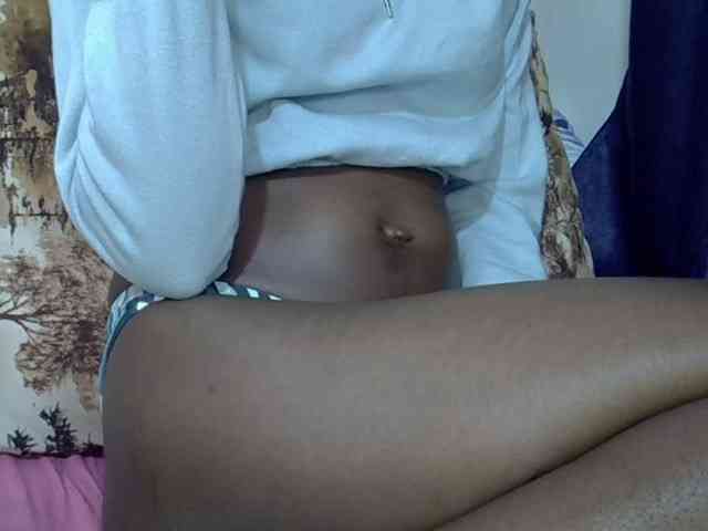 Ebonyslim webcam