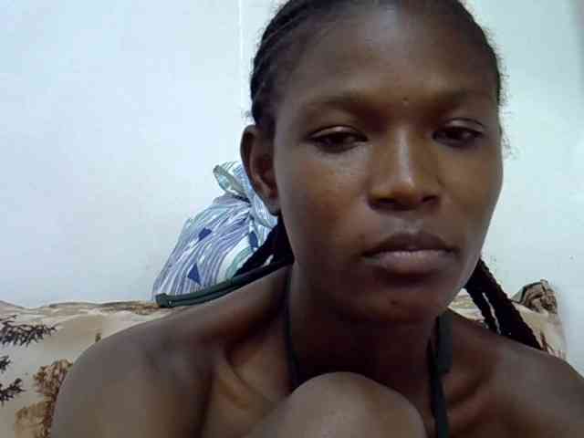 Ebonyslim webcam