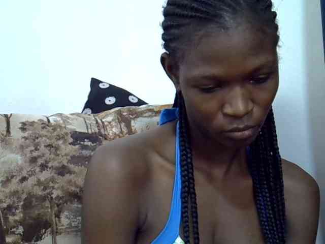 Ebonyslim webcam