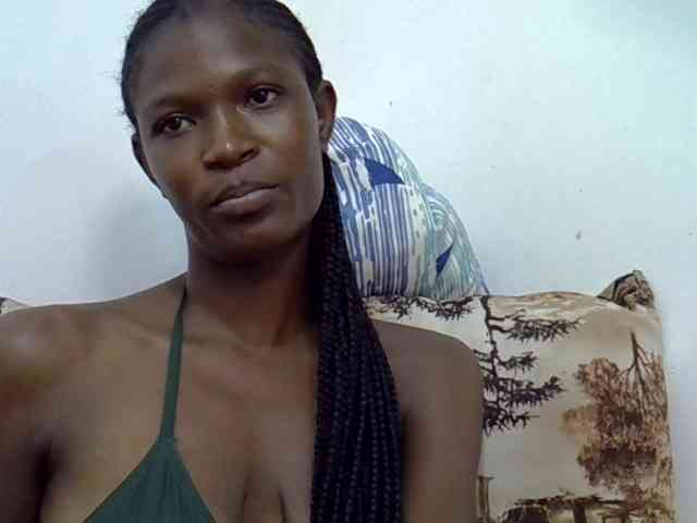 Ebonyslim webcam