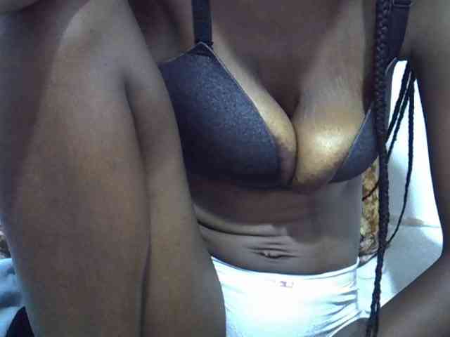 Ebonyslim webcam