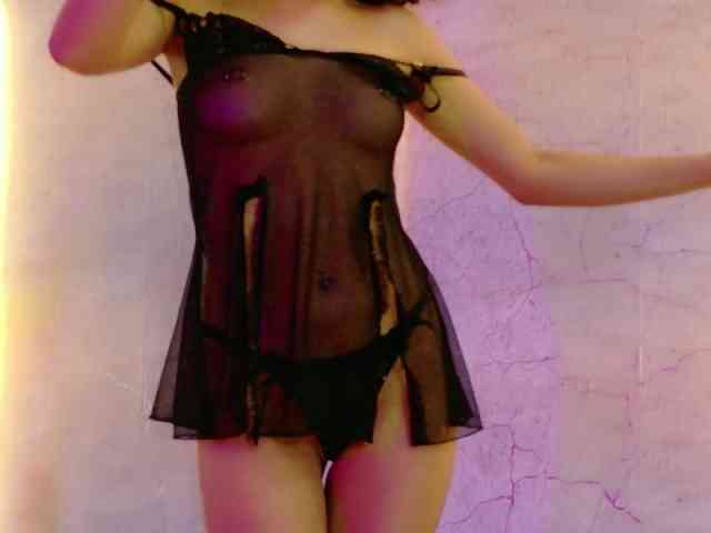 CamileJohnston webcam