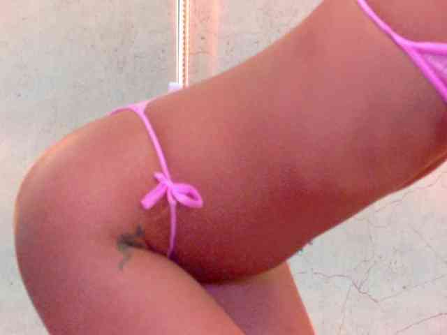 CamileJohnston webcam