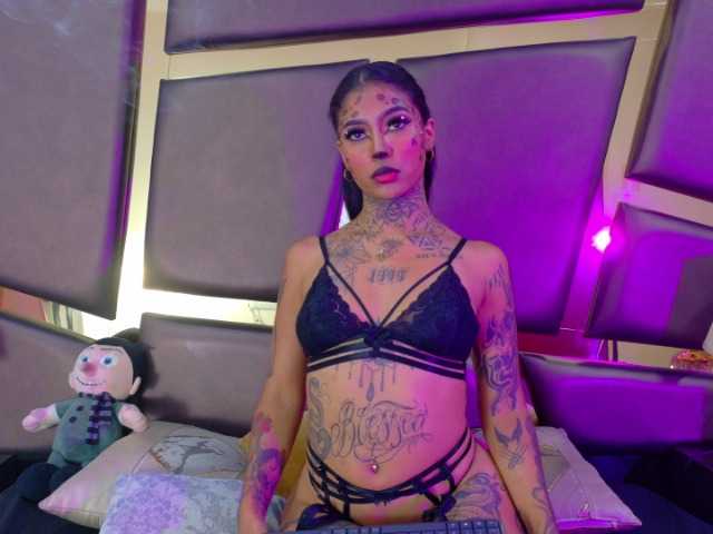 EmilieeLake's Thumb Image