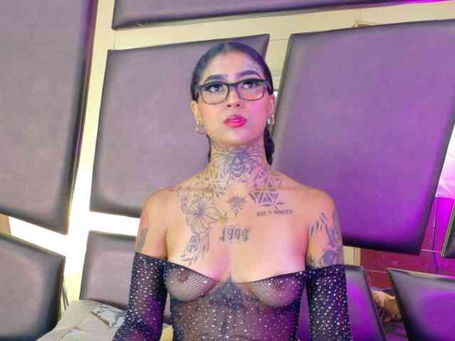 EmilieeLake webcam