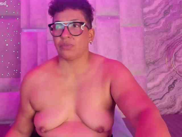 web cam SkylerMoon