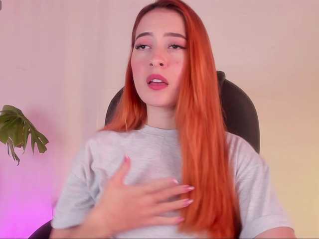 Lilly-pearr Live Cam on BongaCams