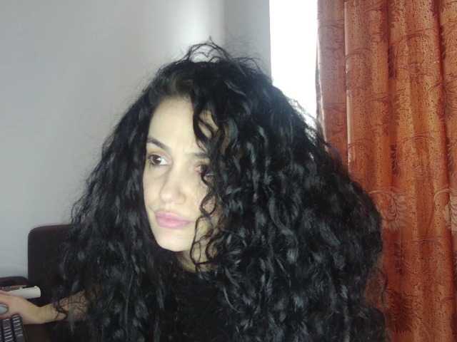 JadeLure's BongaCams show and profile