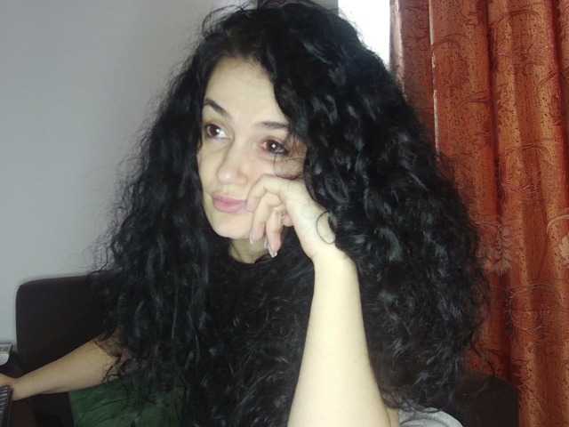 JadeLure's BongaCams show and profile