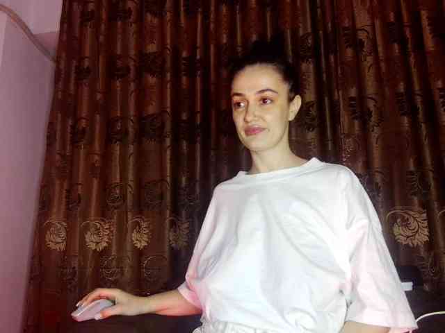JadeLure Live Webcam on BongaCams