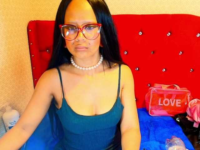 Blackstar011's BongaCams show and profile