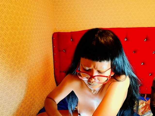 Blackstar011's BongaCams show and profile