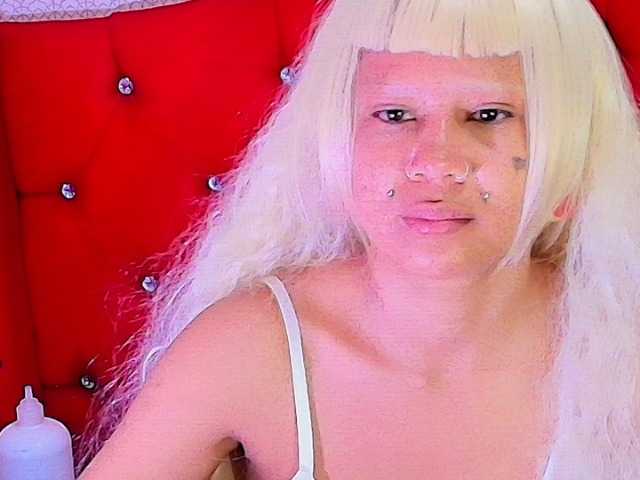 Blackstar011's BongaCams show and profile