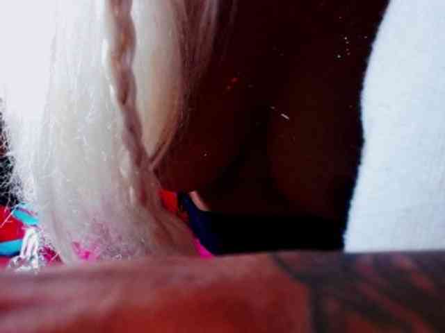 Blackstar011 webcam