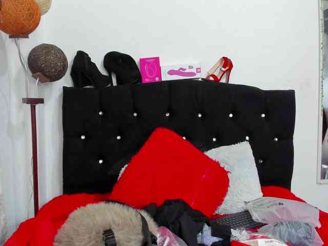 Karenlennox webcam