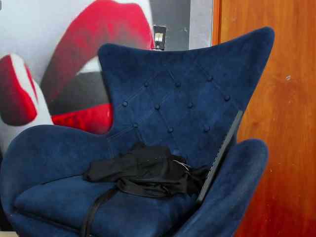 Karenlennox webcam