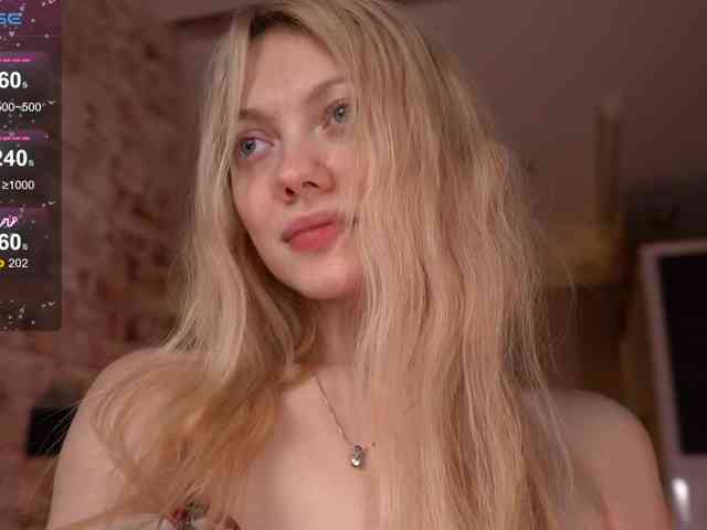 favdream Live Webcam on BongaCams