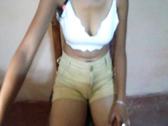 Cathalia3105's BongaCams show and profile