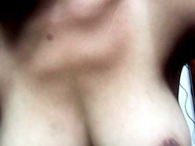 Cathalia3105's BongaCams show and profile