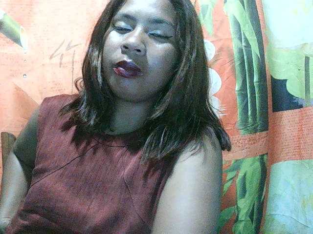 Cathalia3105's BongaCams show and profile