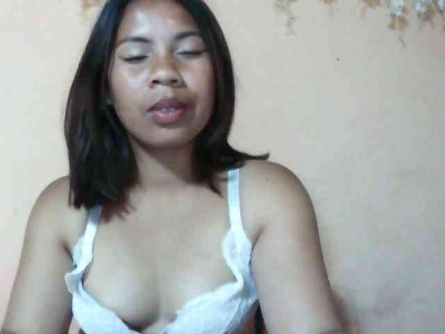 Cathalia3105 webcam
