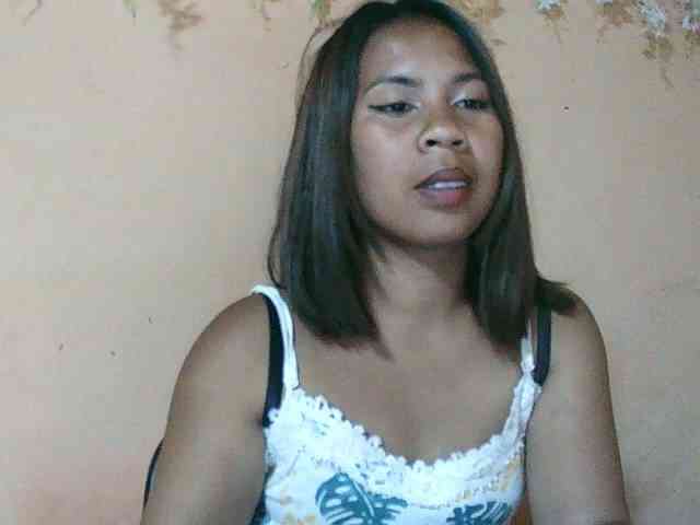 Cathalia3105 webcam