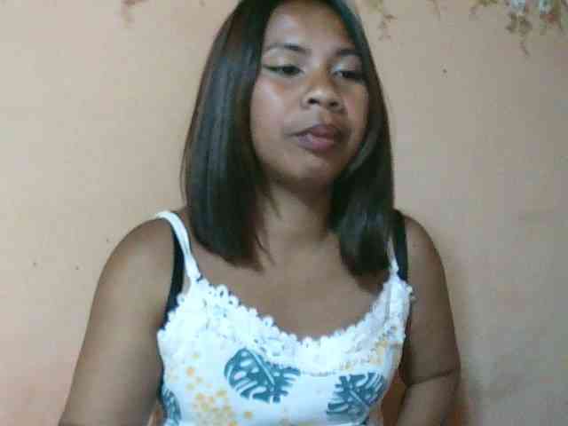 Cathalia3105 webcam