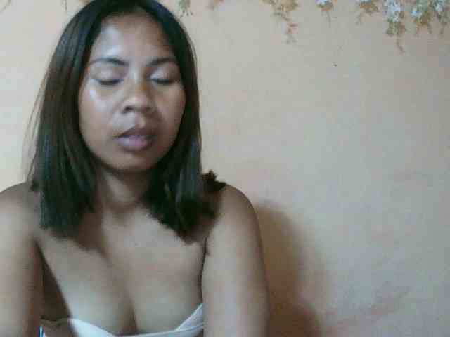 Cathalia3105 webcam