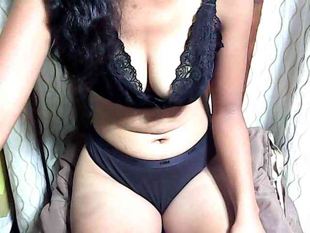 Cathalia3105 Live Webcam on BongaCams