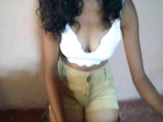 Cathalia3105 Live Webcam on BongaCams