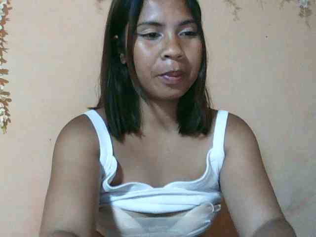 Cathalia3105 webcam