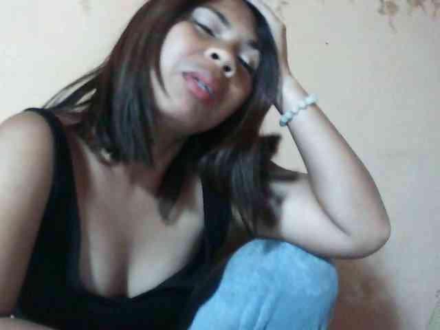 Cathalia3105 webcam