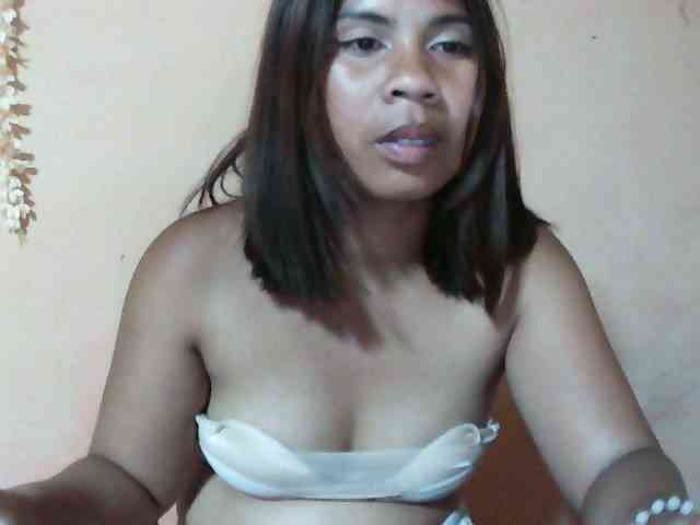 Cathalia3105 webcam