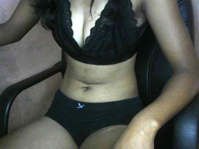 Cathalia3105 Live Webcam on BongaCams