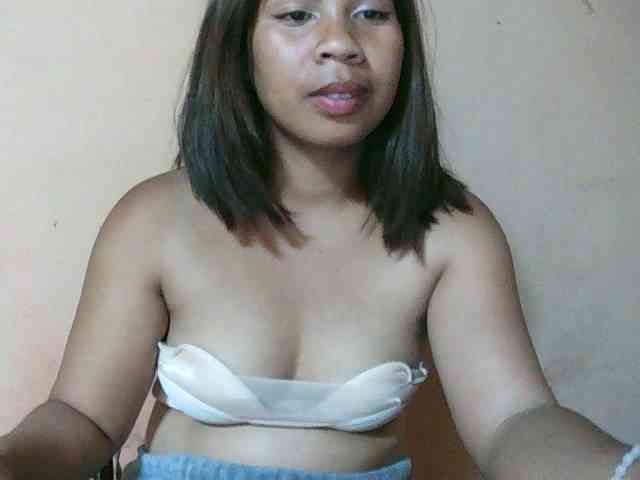 Cathalia3105 webcam