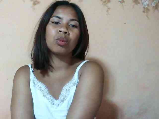 Cathalia3105 webcam
