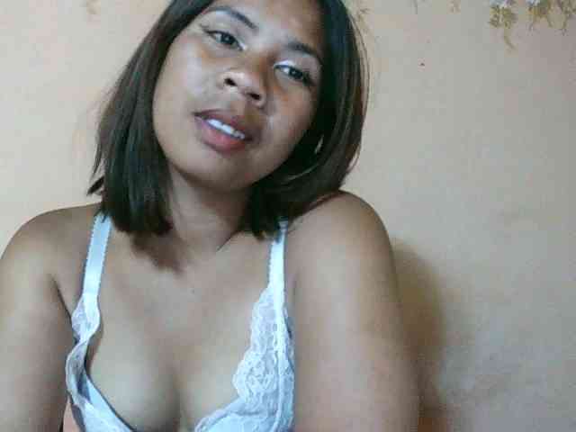 Cathalia3105 webcam