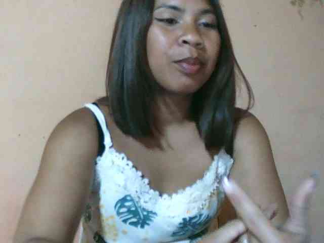 Cathalia3105 webcam