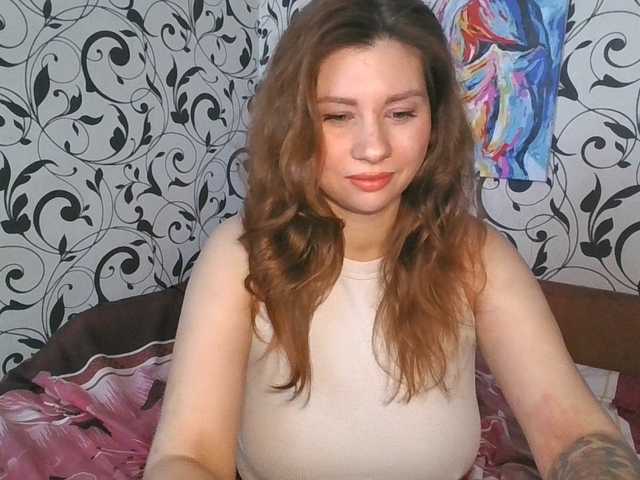 YourEmilie's BongaCams show and profile