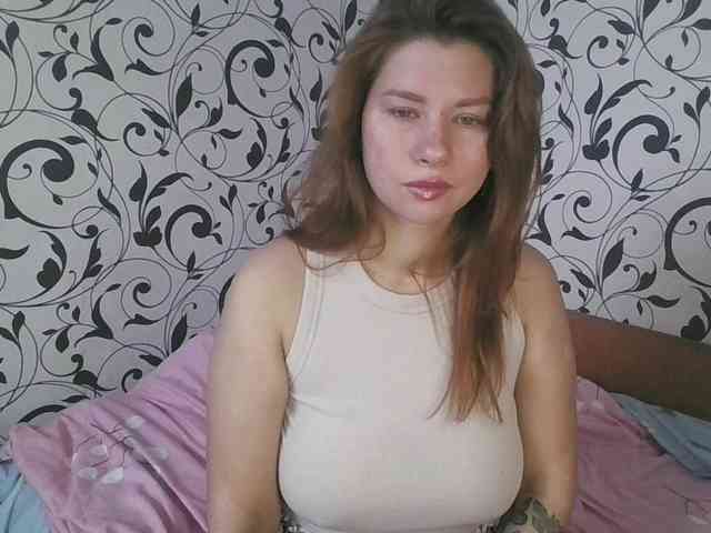 YourEmilie webcam
