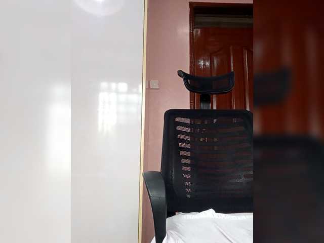 CandyLove – webcam model profile photo