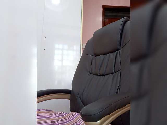 CandyLove's BongaCams show and profile