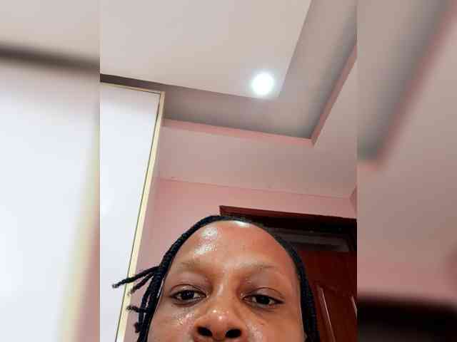 CandyLove Live Webcam on BongaCams