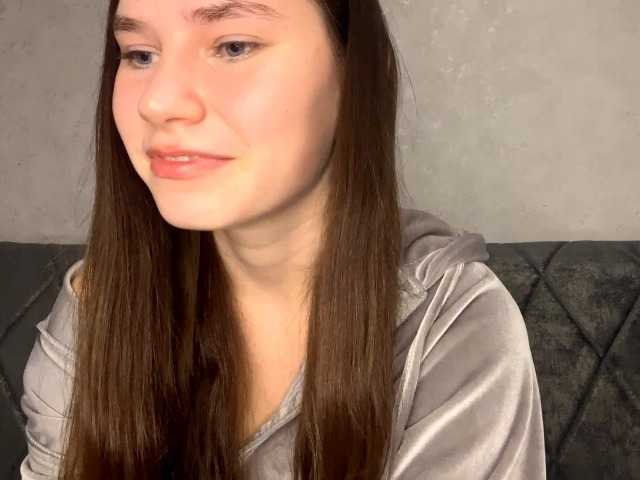  ElinOroz chat room