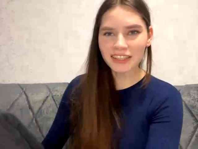 ElinOroz webcam