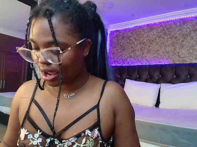 Black-Barbie webcam
