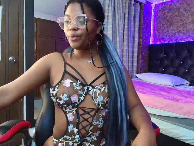 Black-Barbie webcam