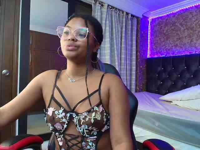 Black-Barbie webcam